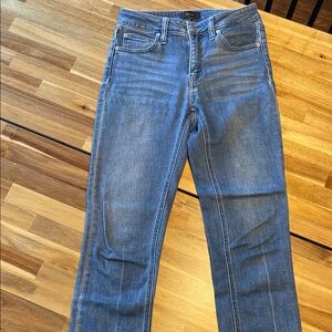 Quince Stretch Slim Straight Jeans